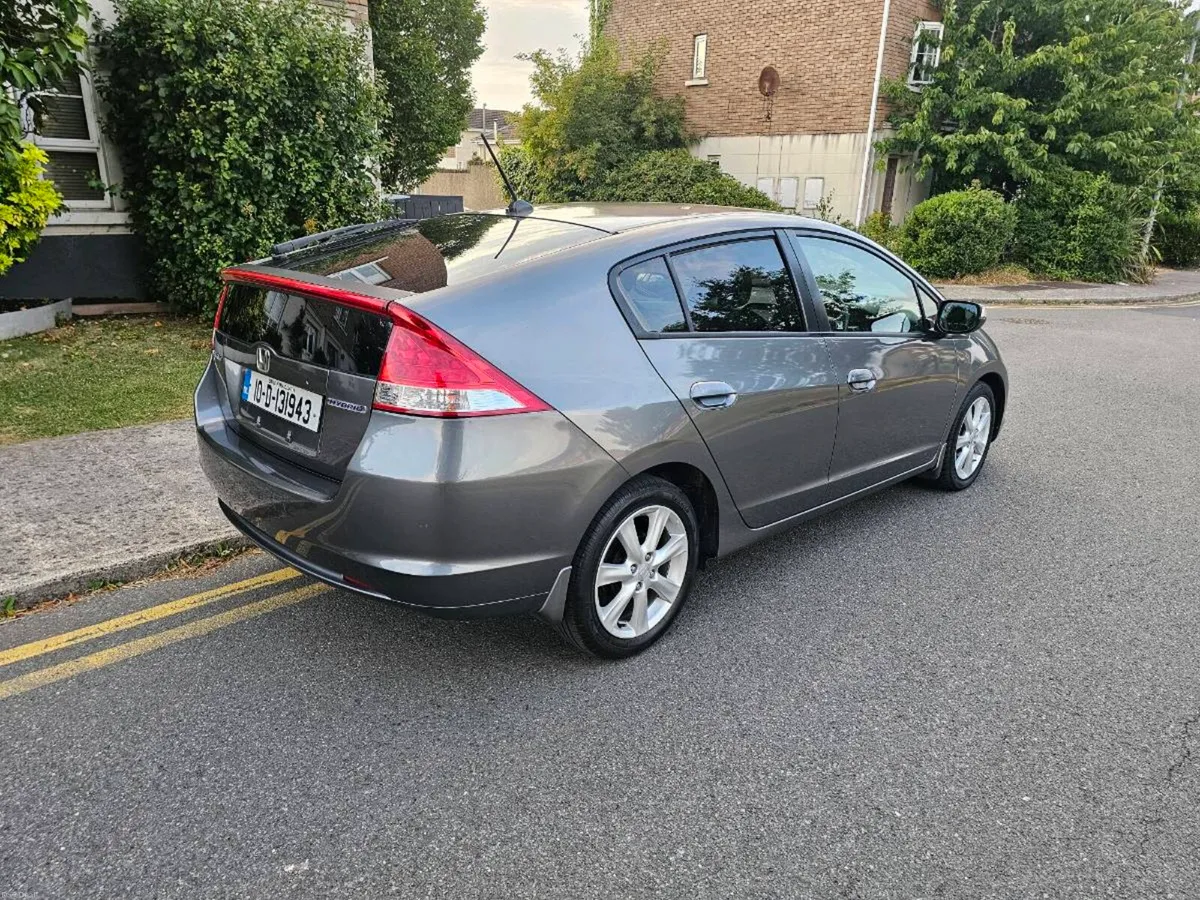 Honda Insight 1.3 Petrol/Hybrid ,Automatic ,low km - Image 4