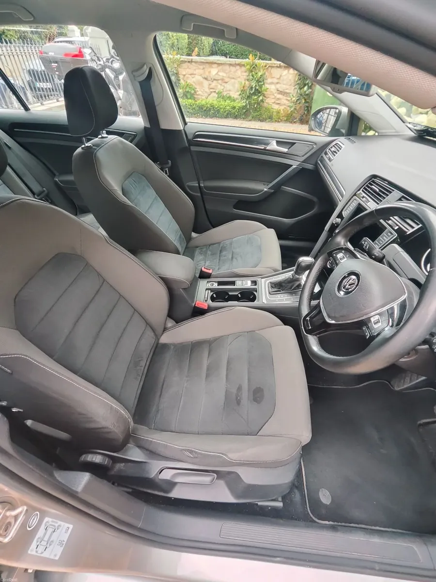 Volkswagen Golf 2014 TSI Bluemotion - Image 6