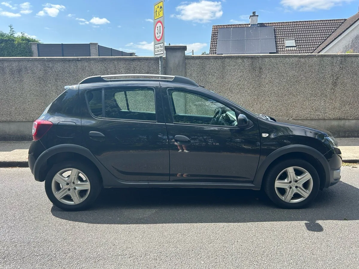2015 Dacia Sandero Stepway - Image 4