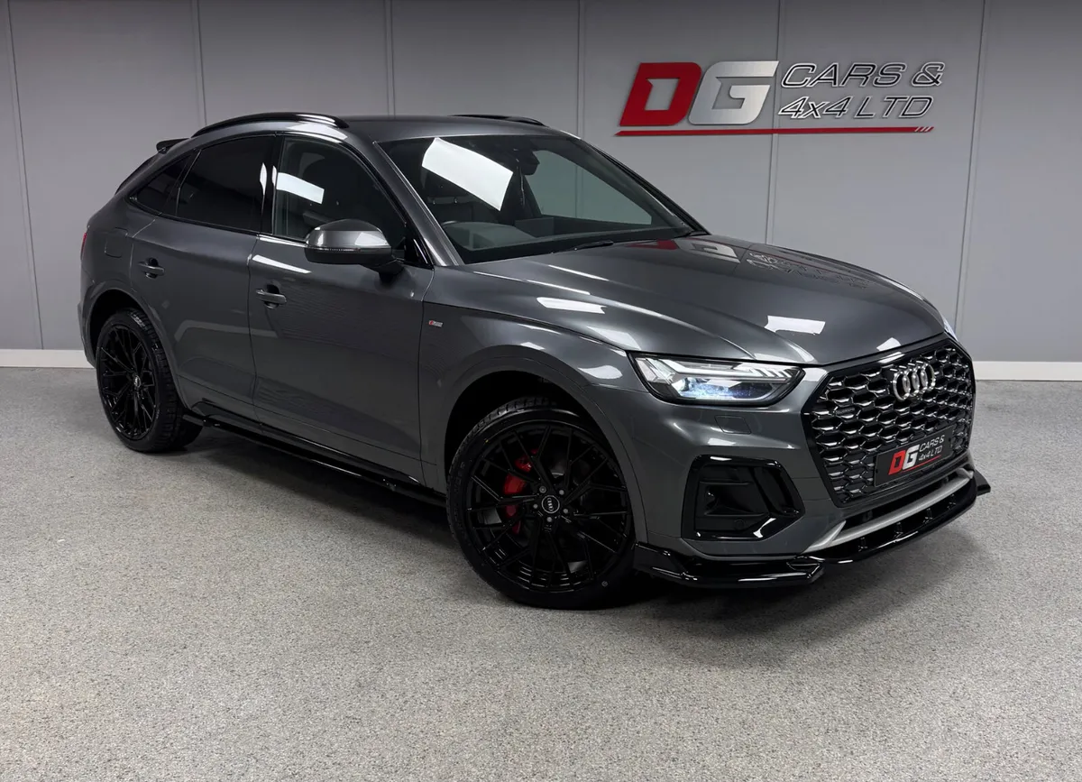 2022 Audi Q5 2.0 TFSI E S Line Quattro Sportback - Image 1