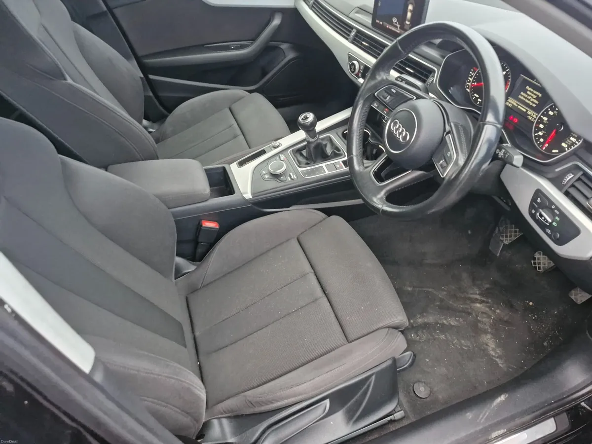 Audi A4 2016 - Image 3