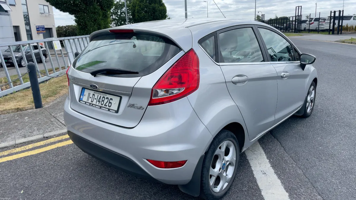 Ford Fiesta Titanium *LOW MILEAGE* - Image 3