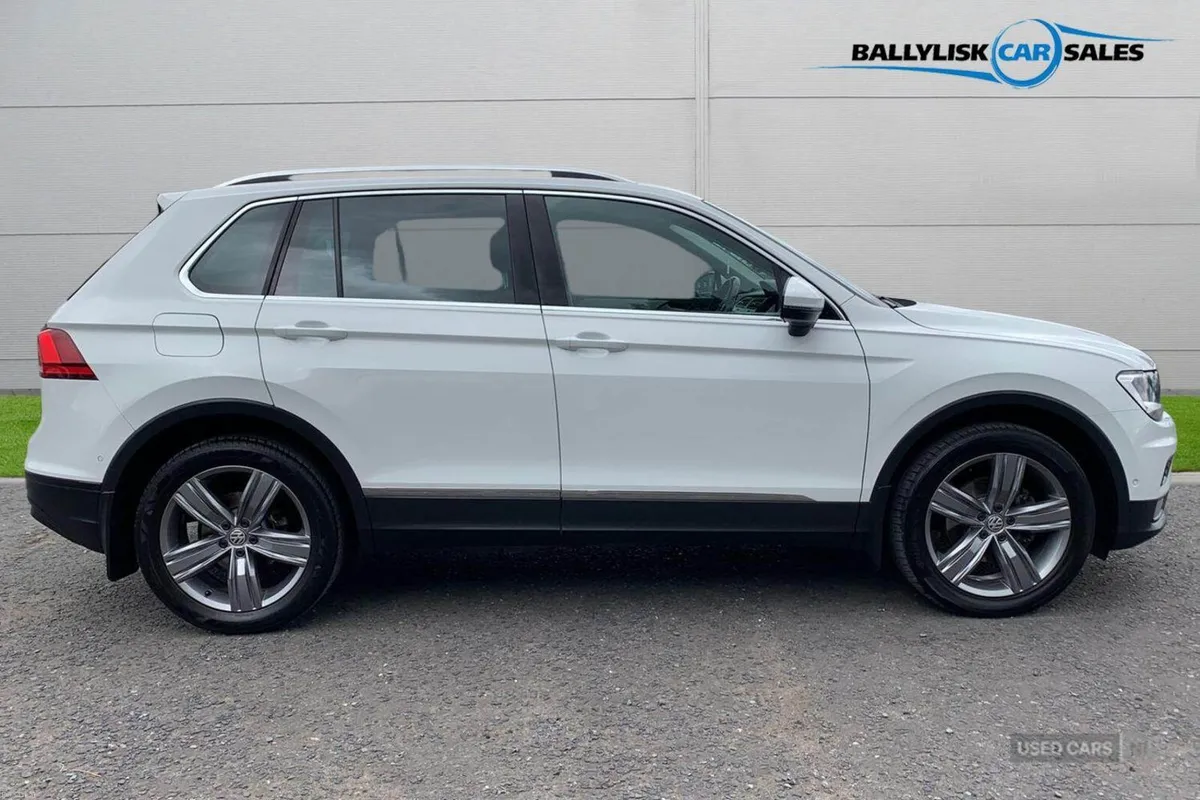 Volkswagen Tiguan 2.0 TDI Match Diesel DSG 4Motion - Image 3