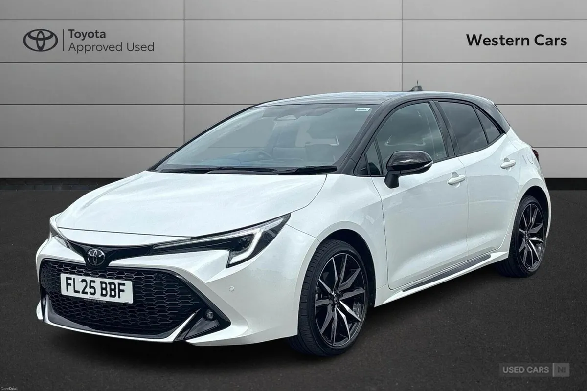 Toyota Corolla 2.0 VVT-h GR SPORT CVT Euro 6 (s/s) - Image 3