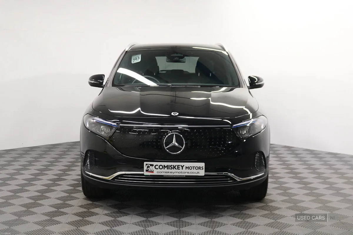 Mercedes-Benz EQA 250+ Sport - Image 2