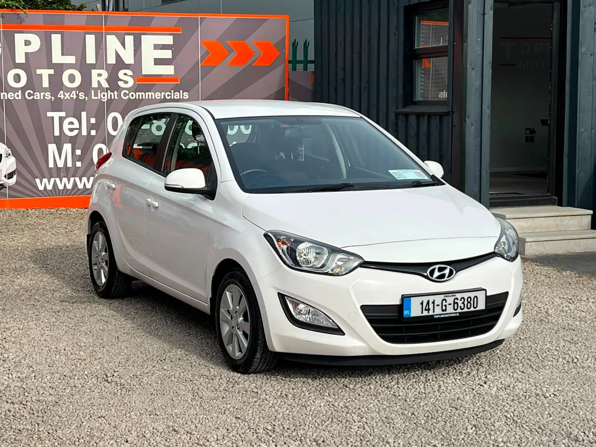 Hyundai i20 2014//NEW NCT//SERVICED// - Image 5