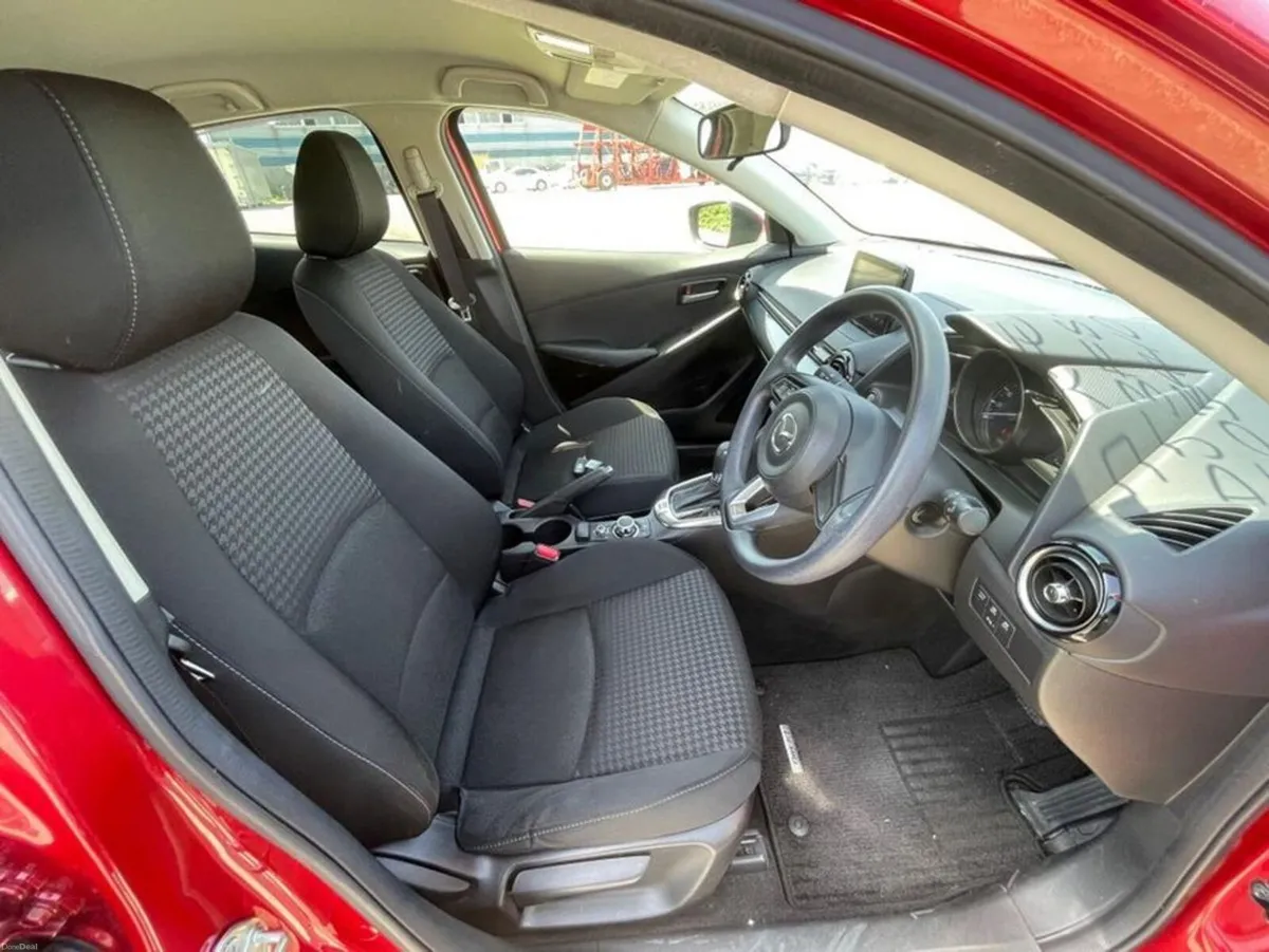 Mazda Demio 13S - Image 5