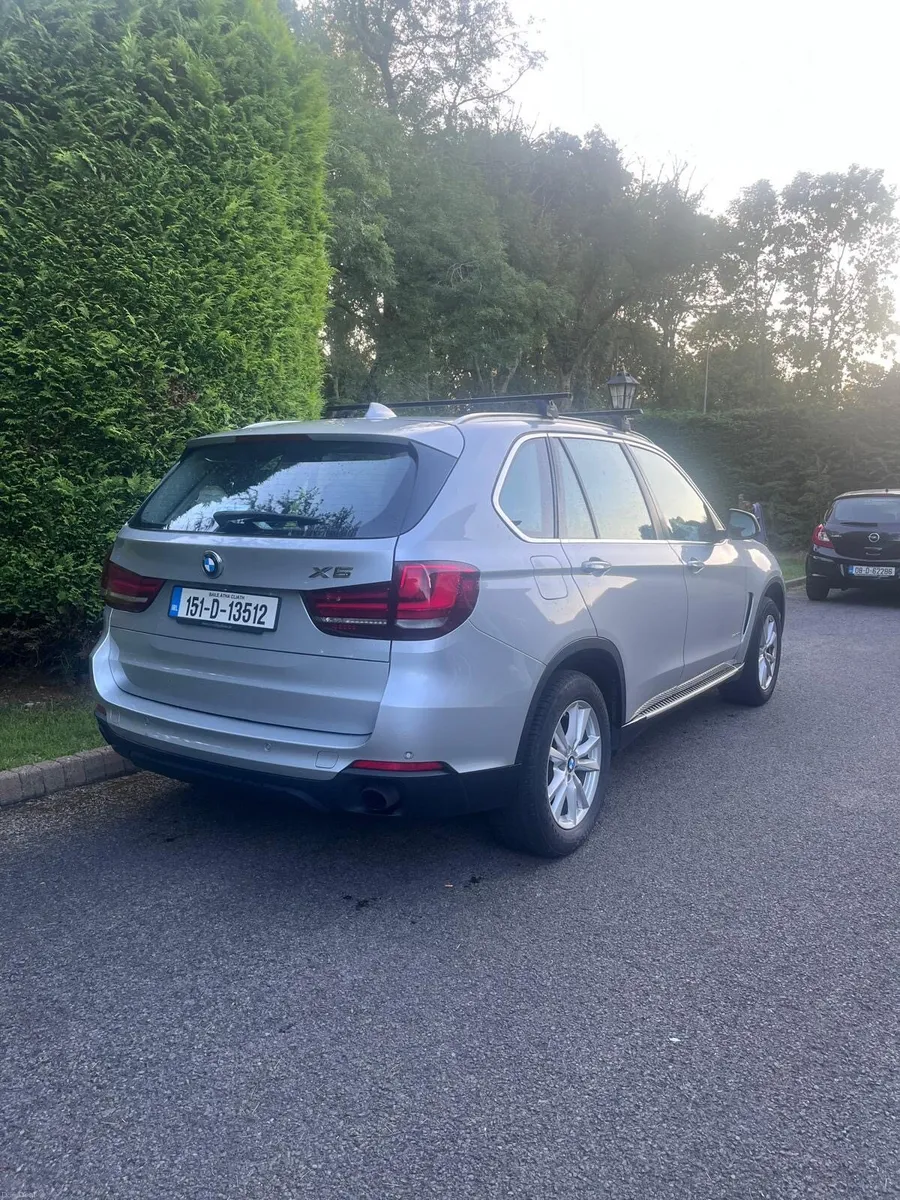 Car - Image 2