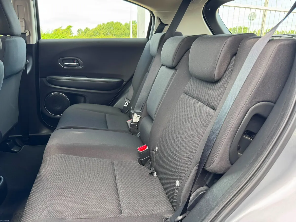 Honda HR-V ES D-TEC 2019 - Image 6