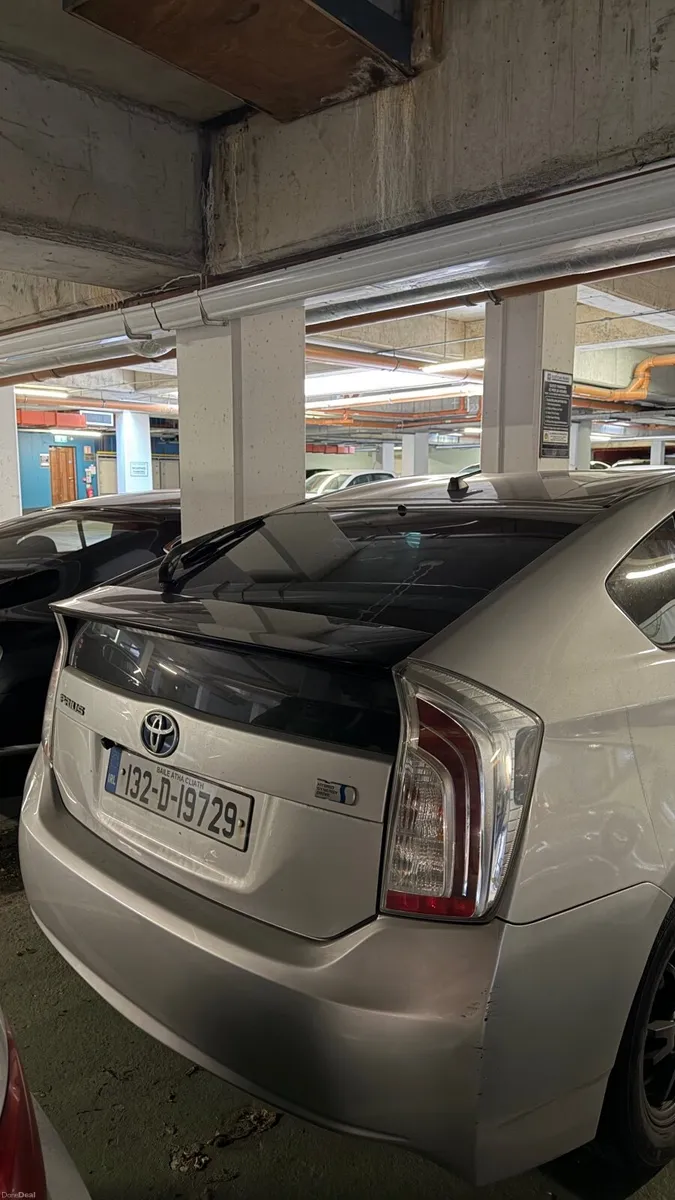 Toyota Prius 2013 - Image 5