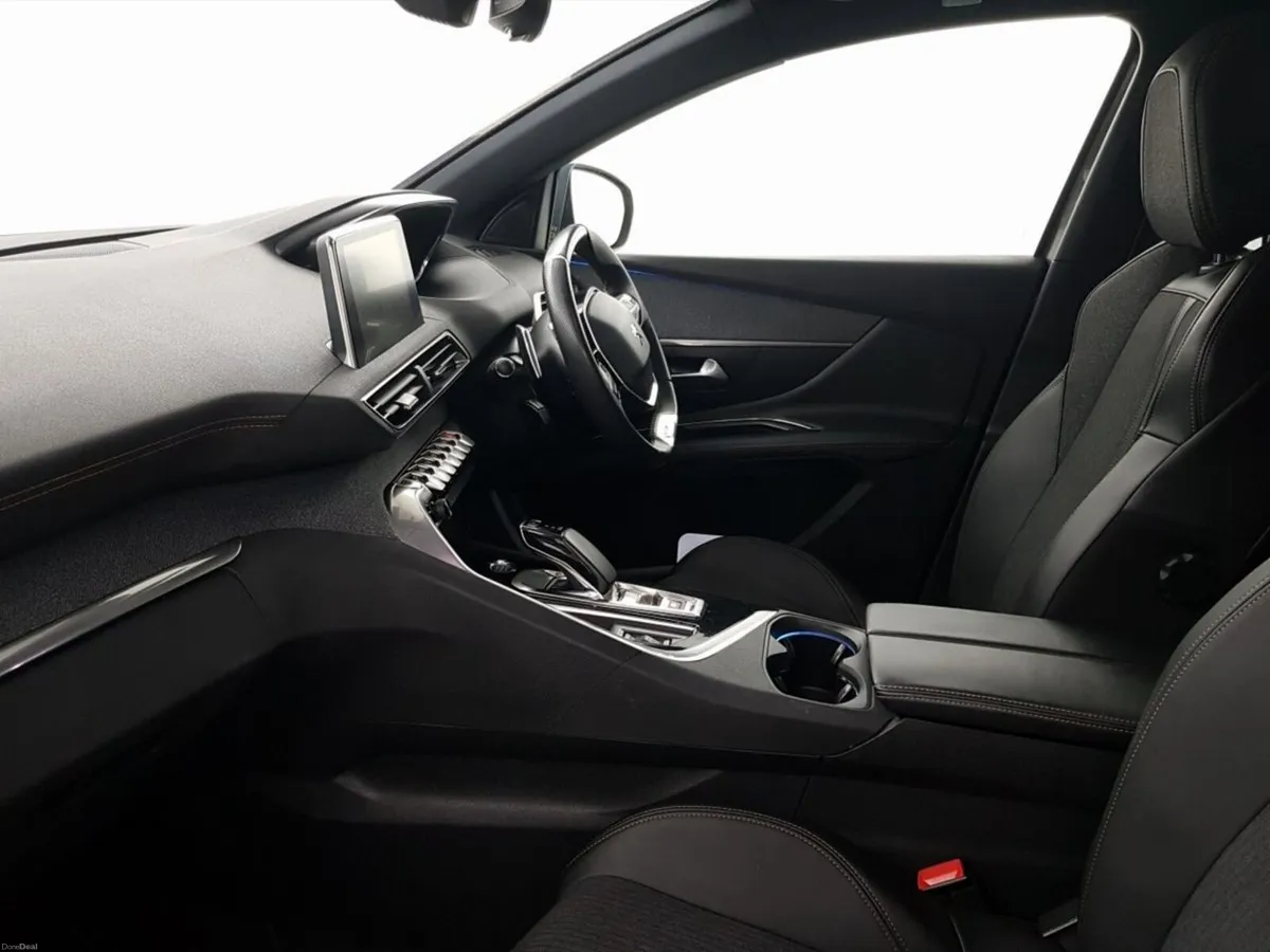 Peugeot 3008 HYBRID2 PHEV 225bhp GT Line - Image 4