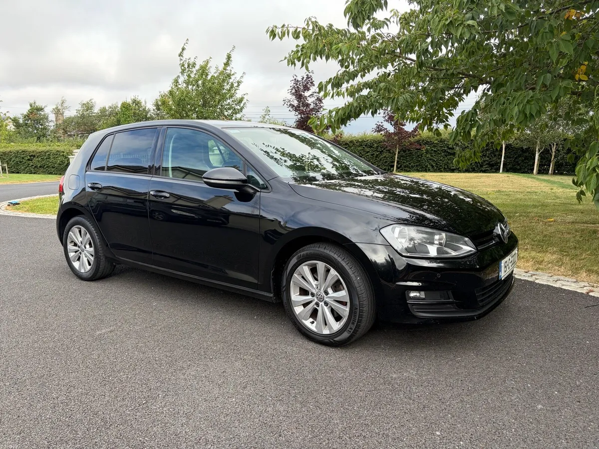Volkswagen Golf 1.6 Diesel with tax and Nct. - Image 2