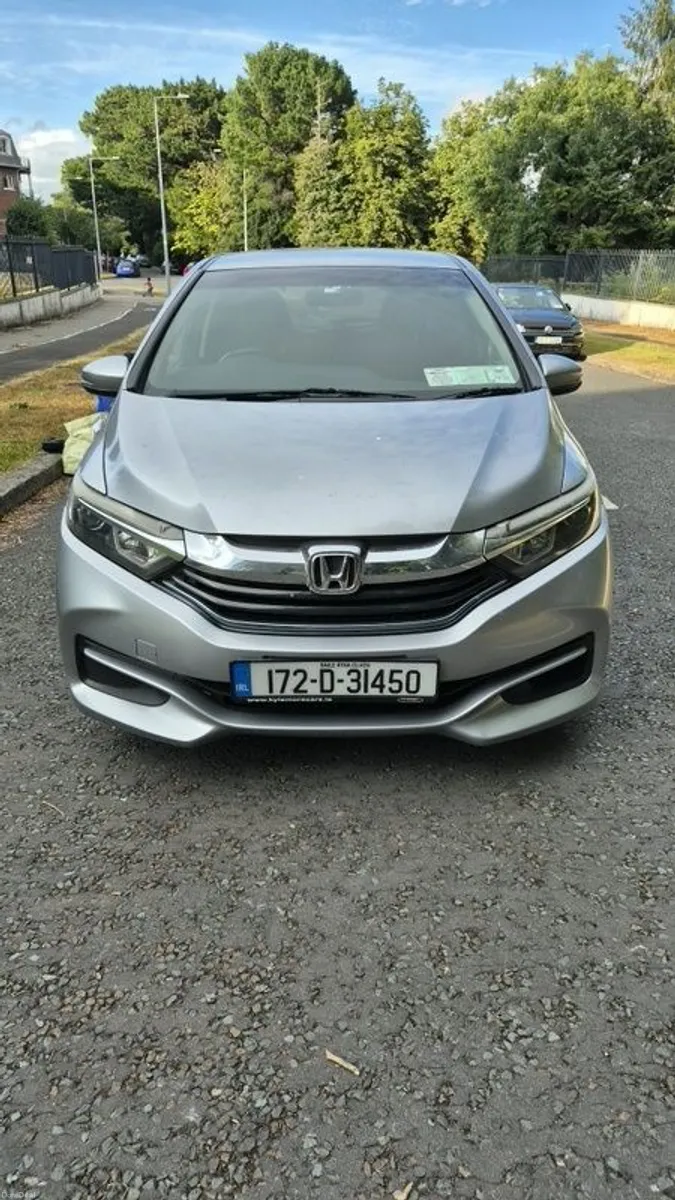 2017 Honda Shuttle - Image 1