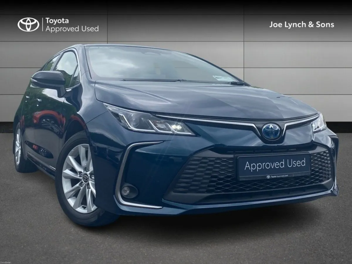 Toyota Corolla COROLLA SALOON LUNA - Image 1