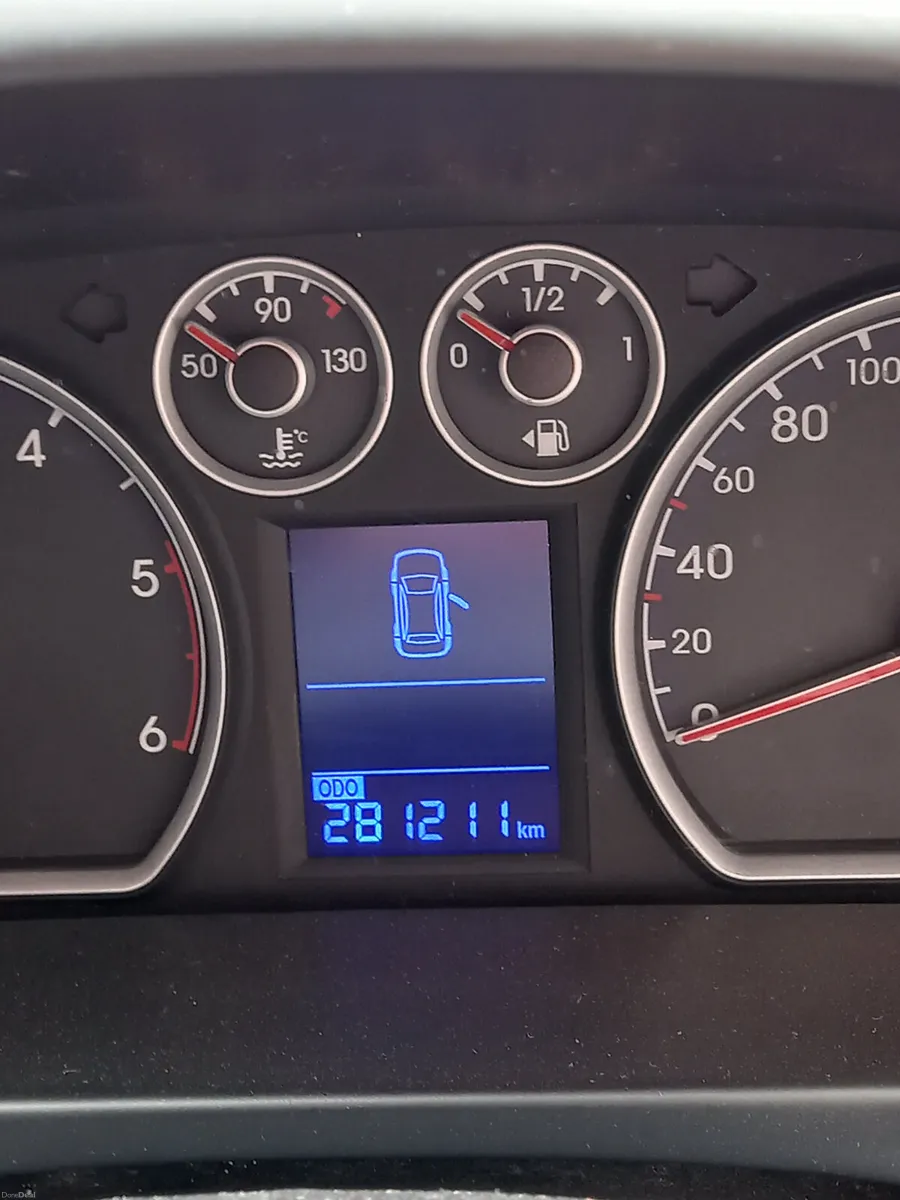 2010 Hyundai i30 1.6 Diesel - Image 6