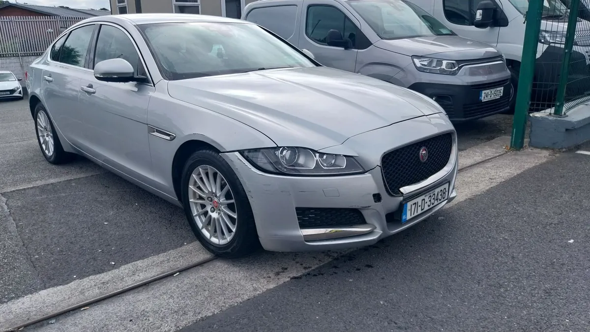 Jaguar XF 2017 Prestige 2.0D - Image 2