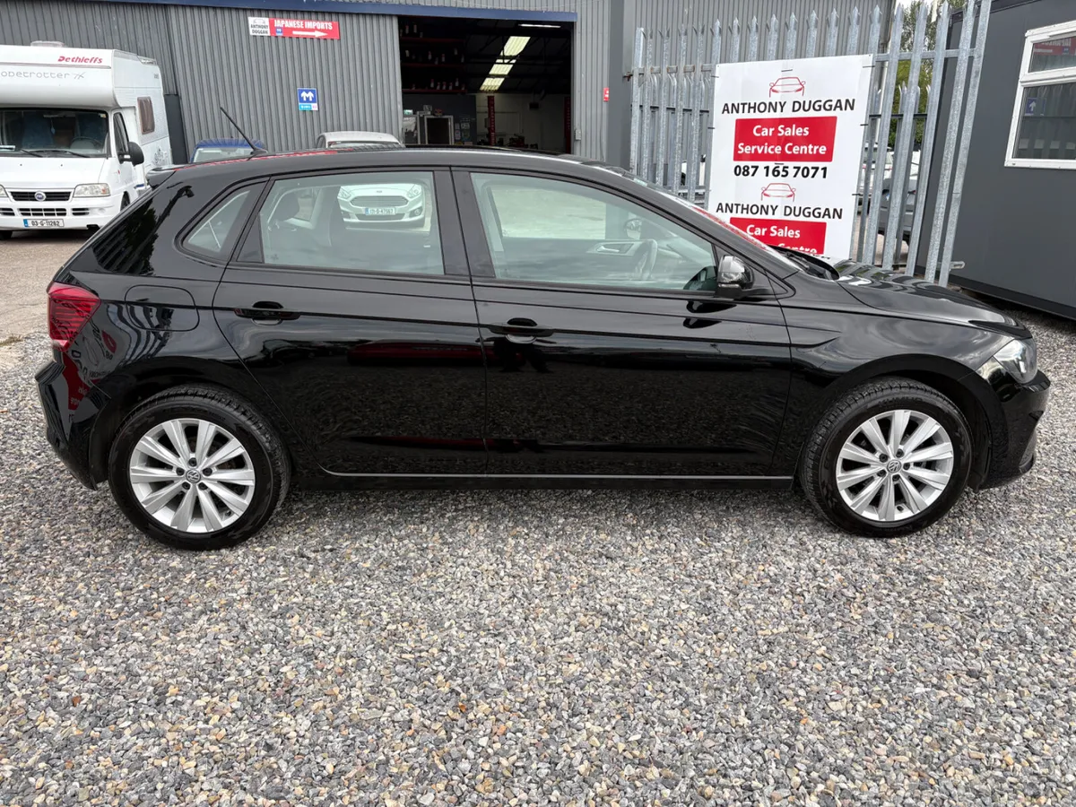 192 Volkswagen Polo 1.0 Manual - Image 2