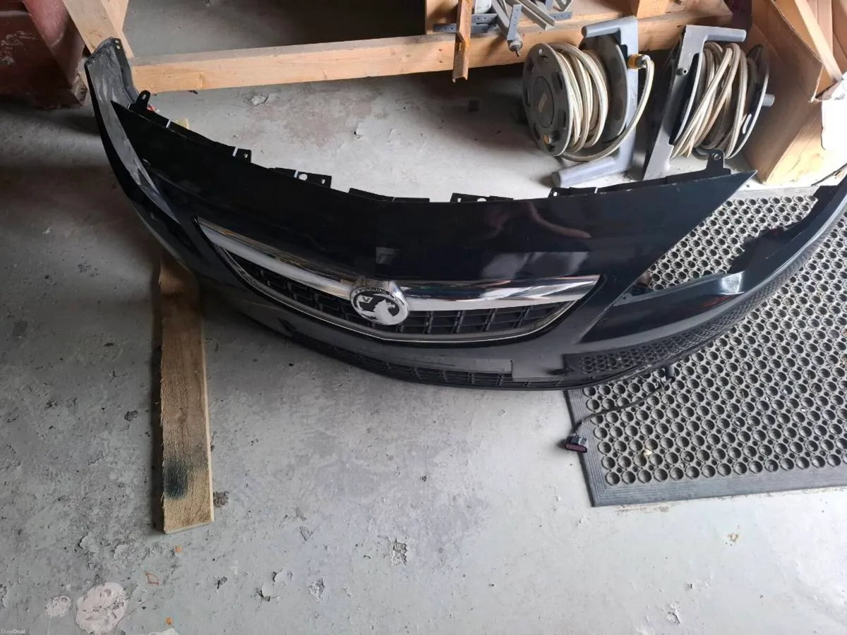 Opel/Vauxhall astra front bumper - Image 2