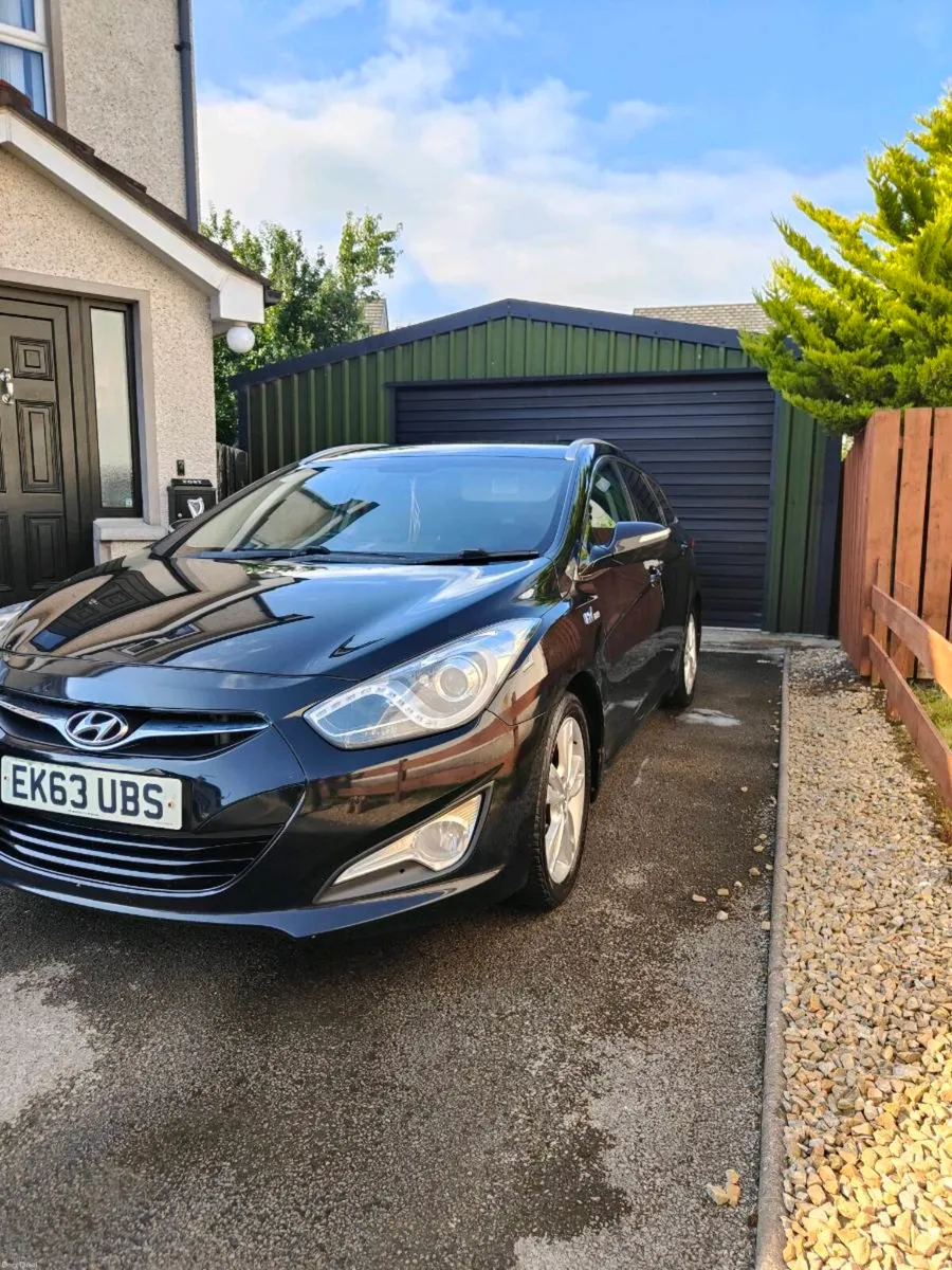 Hyundai I 40 estate - Image 1