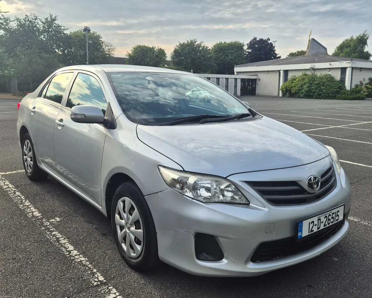 Toyota Corolla 2012 - Image 1