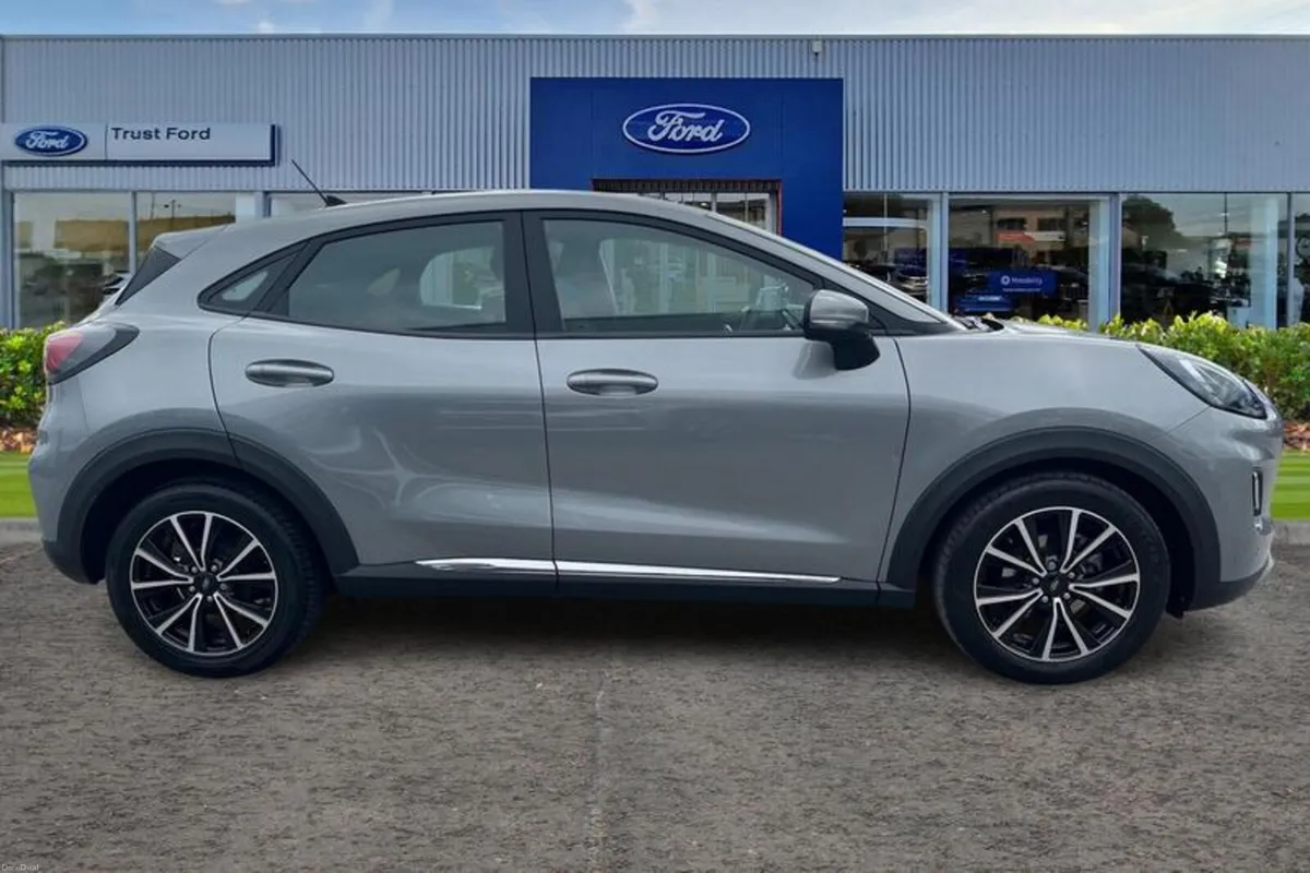Ford Puma Titanium - Image 3