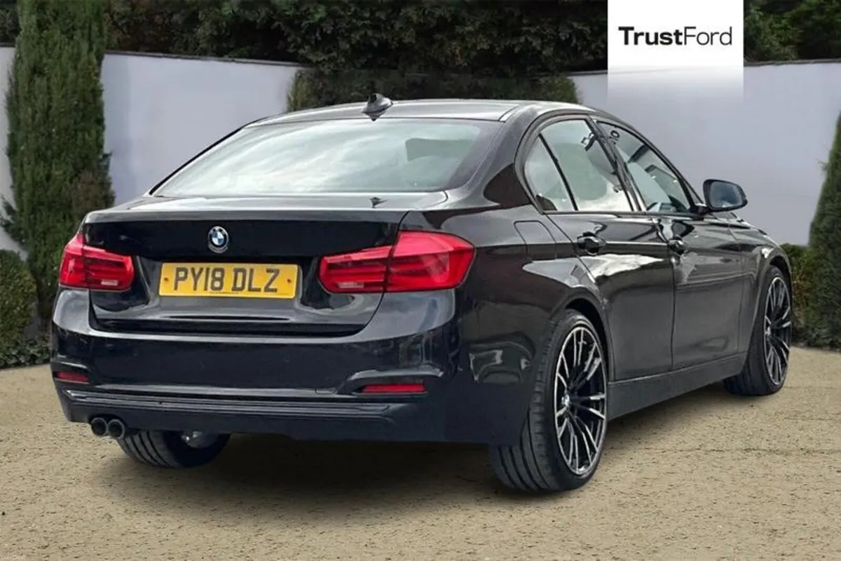 BMW 3-Series 320d EfficientDynamics Sport 4dr - Image 4