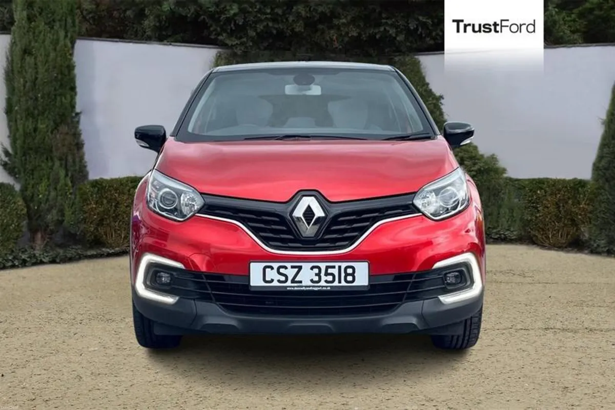 Renault Captur 1.5 dCi 90 Iconic 5dr - Image 6