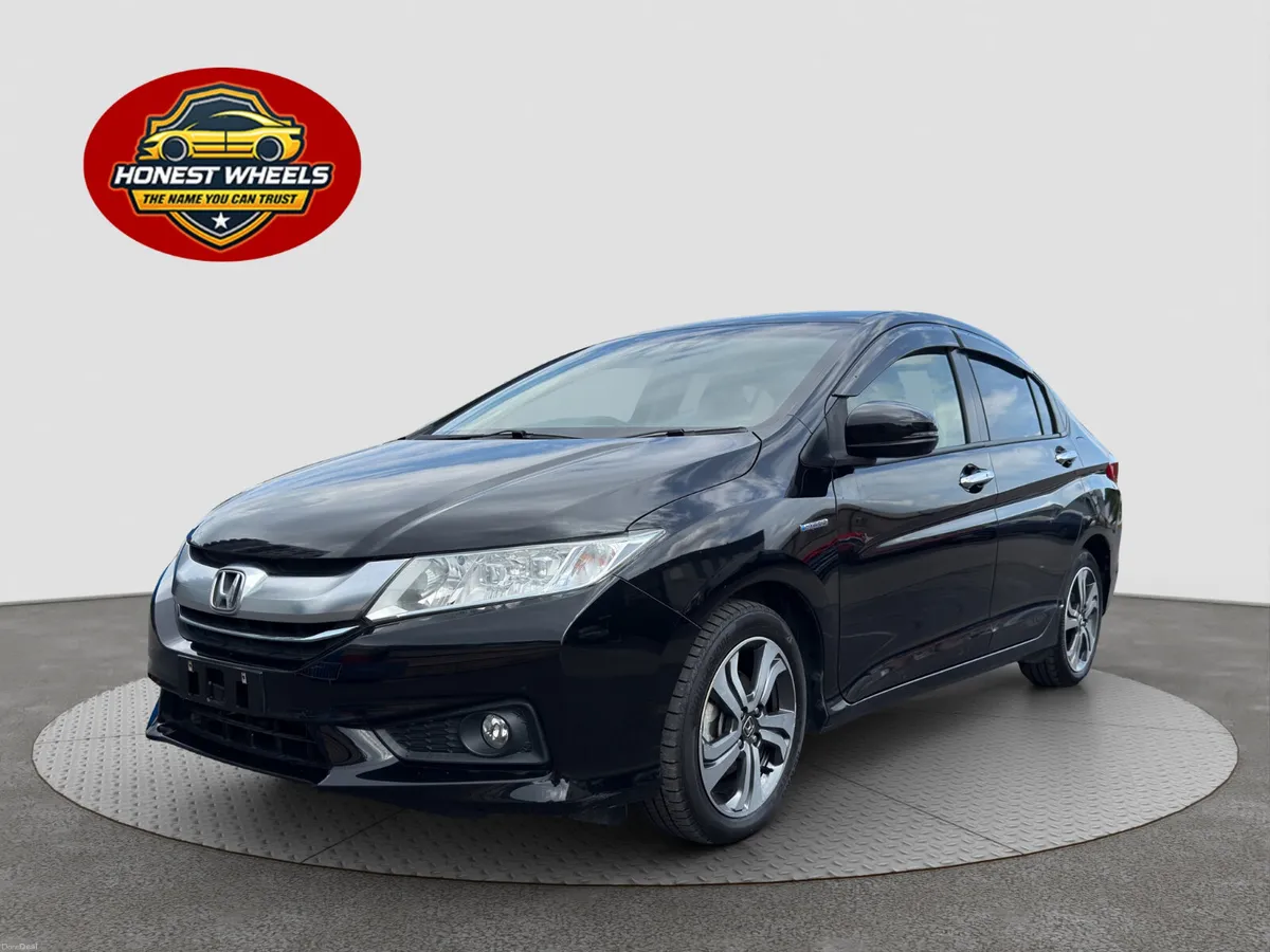2015 Honda Grace 1.5 Hybrid Automatic - Image 4