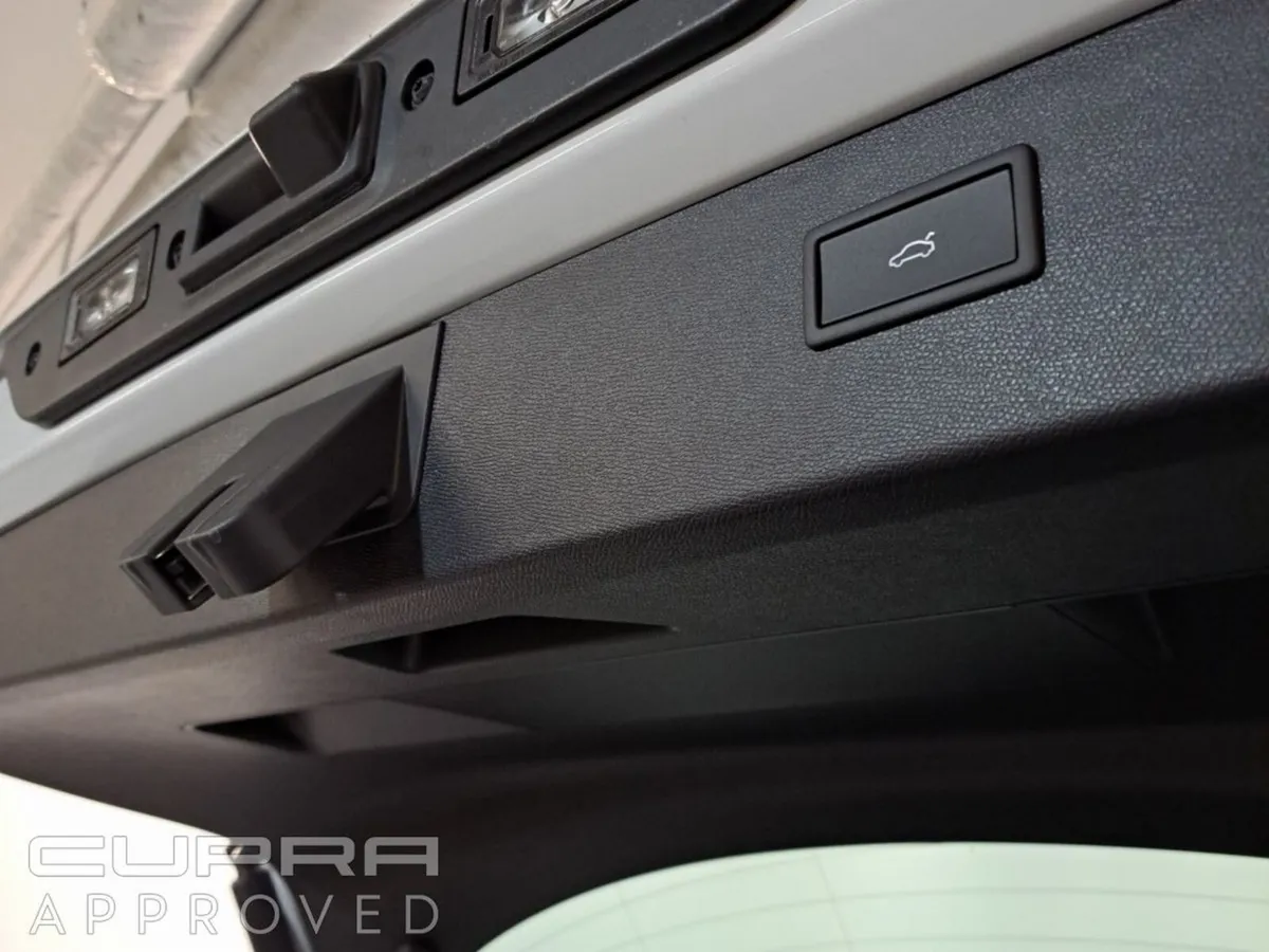 Cupra Formentor READY. SET. CUPRA SALE e-Hybrid 20 - Image 3