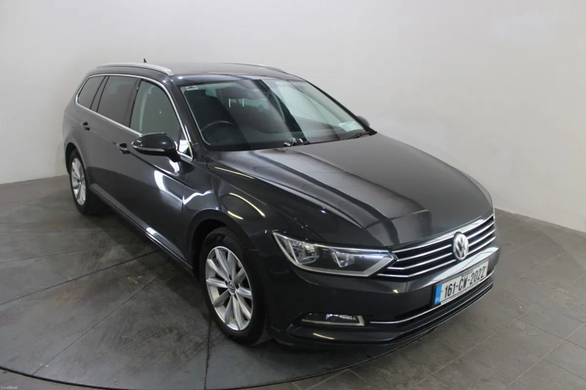 Volkswagen Passat 1.6 TDI 120HP SE Business BMT - - Image 1
