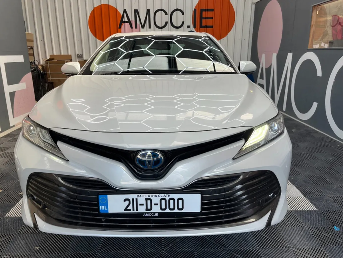 Toyota Camry 2021 TOYOTA CAMRY X 2.5 AUTOMATIC / C - Image 6