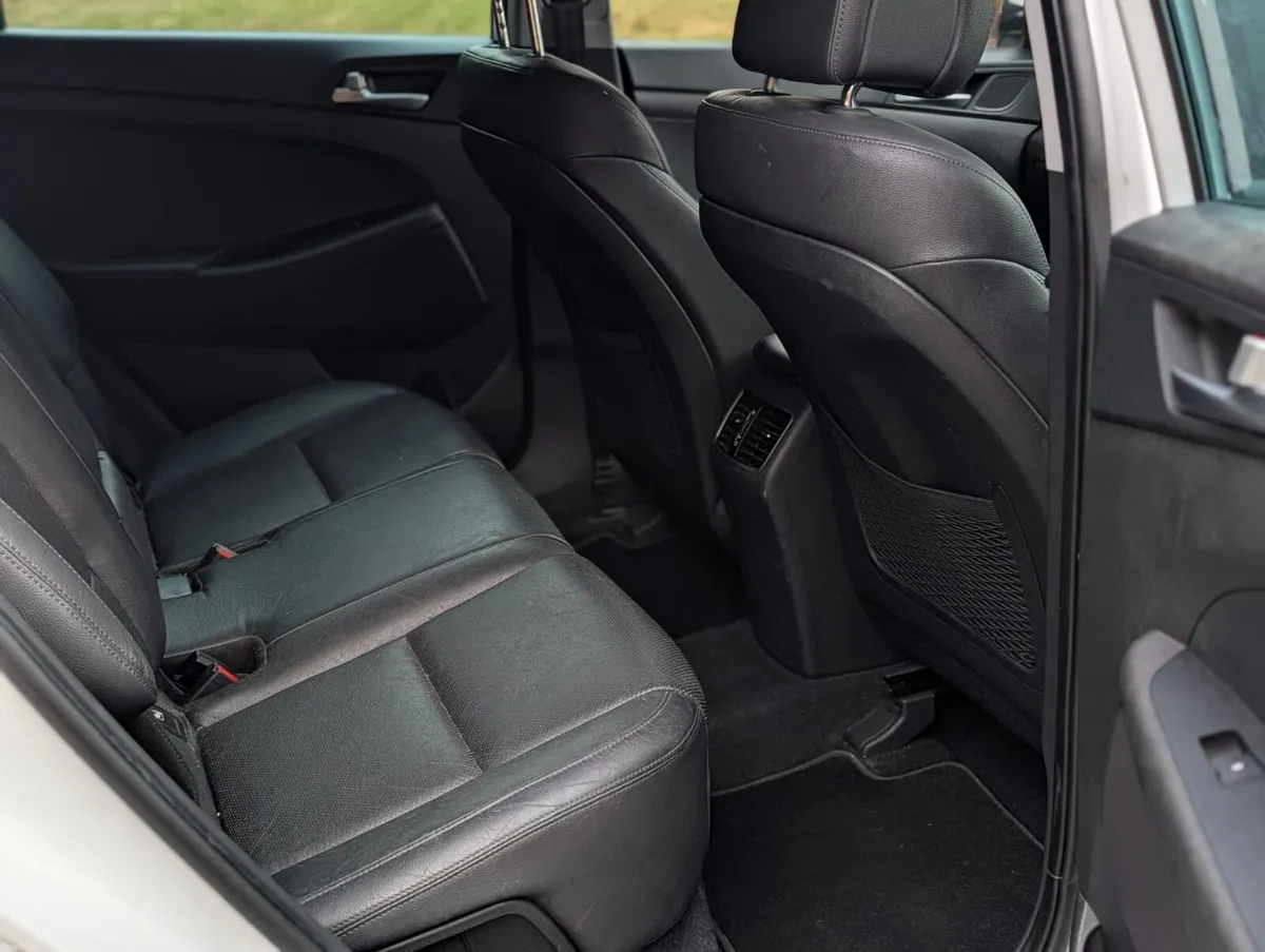 2018 HYUNDAI TUCSON 1.7 EXECUTIVE  warranty availb - Image 5