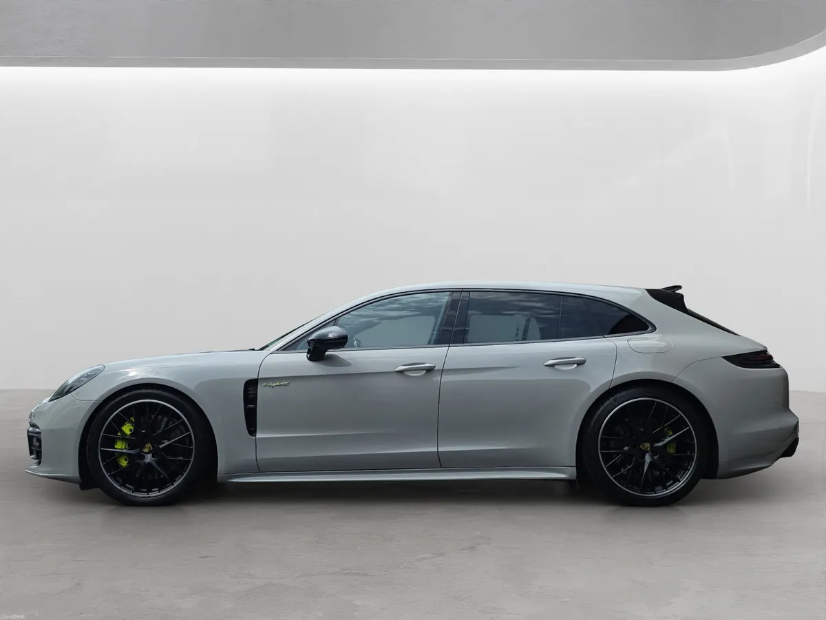 2019 PORSCHE PANAMERA 3.0 E-HYBRID SPORT TURISMO . - Image 4