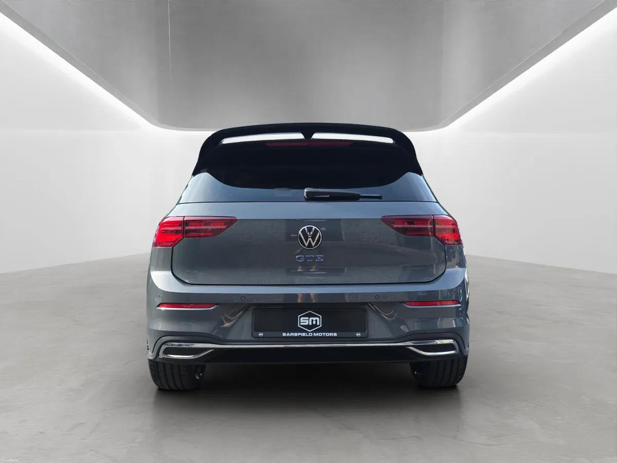 2023 VOLKSWAGEN GOLF 1.4 TSI GTE DSG. - Image 6