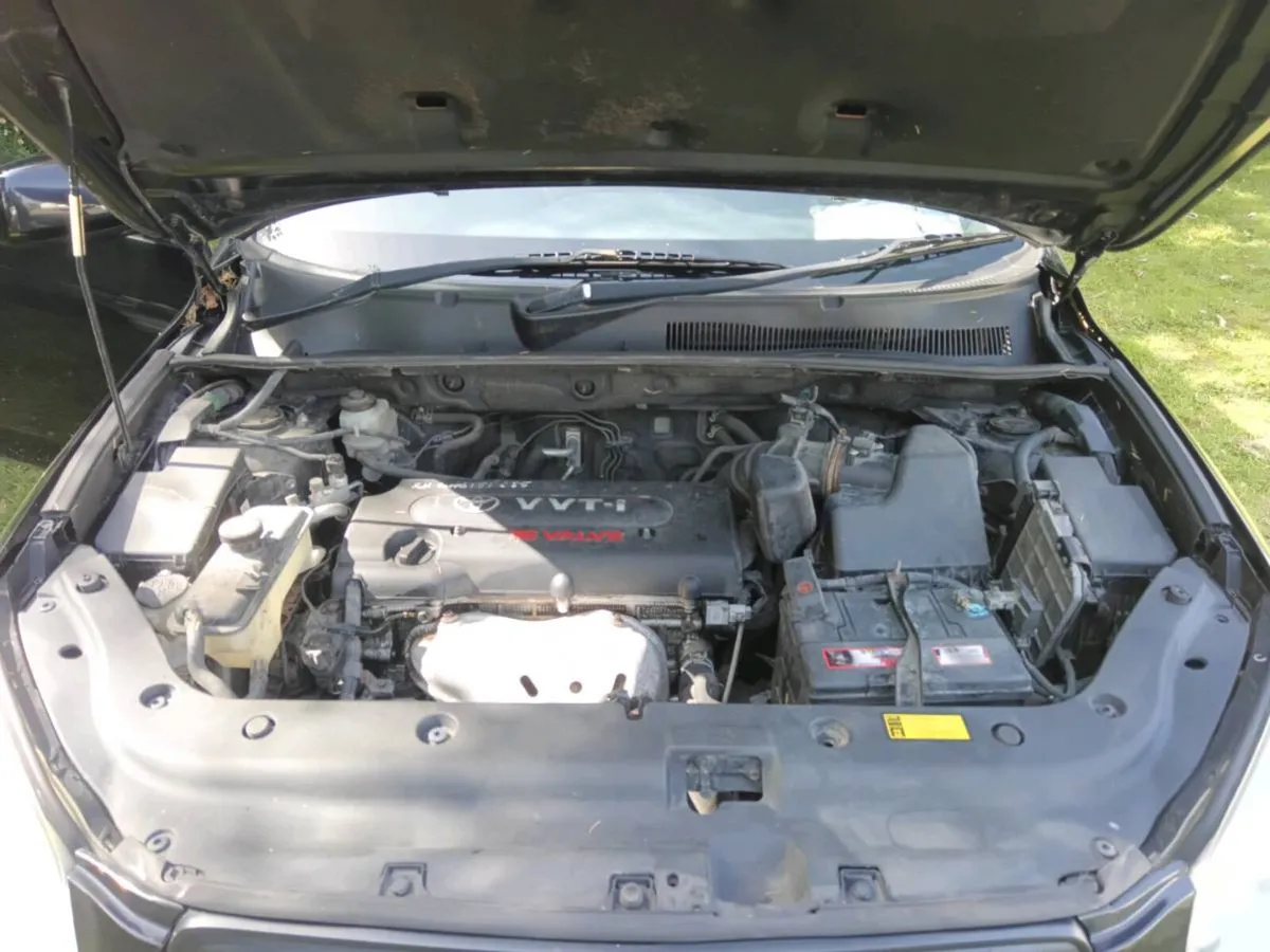 2008 Toyota RAV4 - Image 5