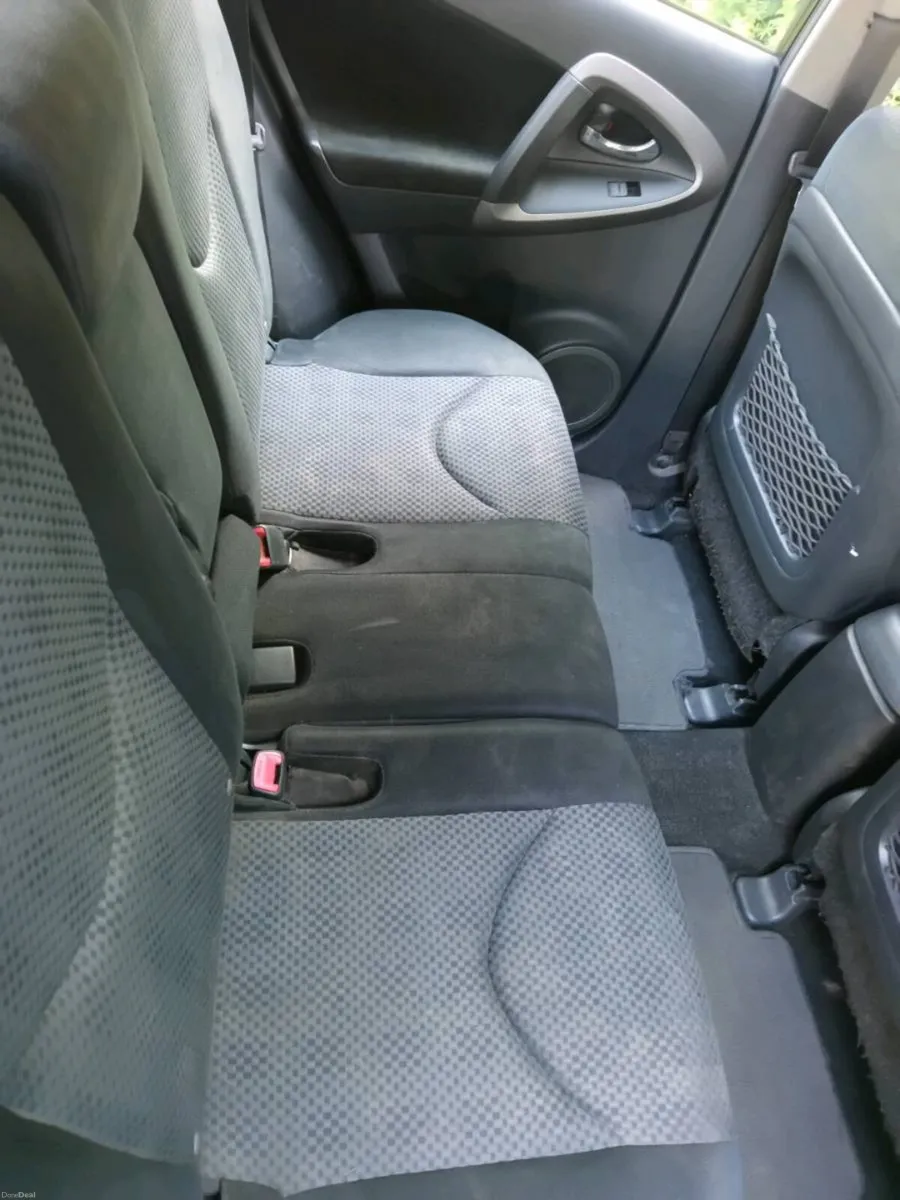 2008 Toyota RAV4 - Image 6