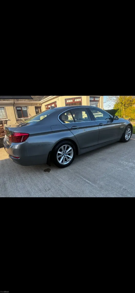 BMW 5-Series 2016 Grey 518 - Image 4