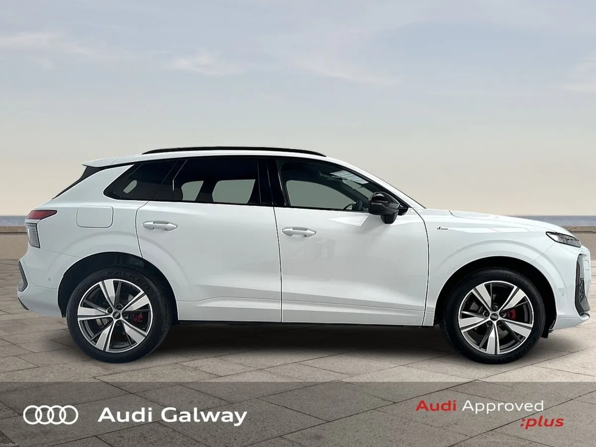 Audi Q3 €525 p/m -TFSI S-LINE 150 HP A/T ~HUGE SPE - Image 5