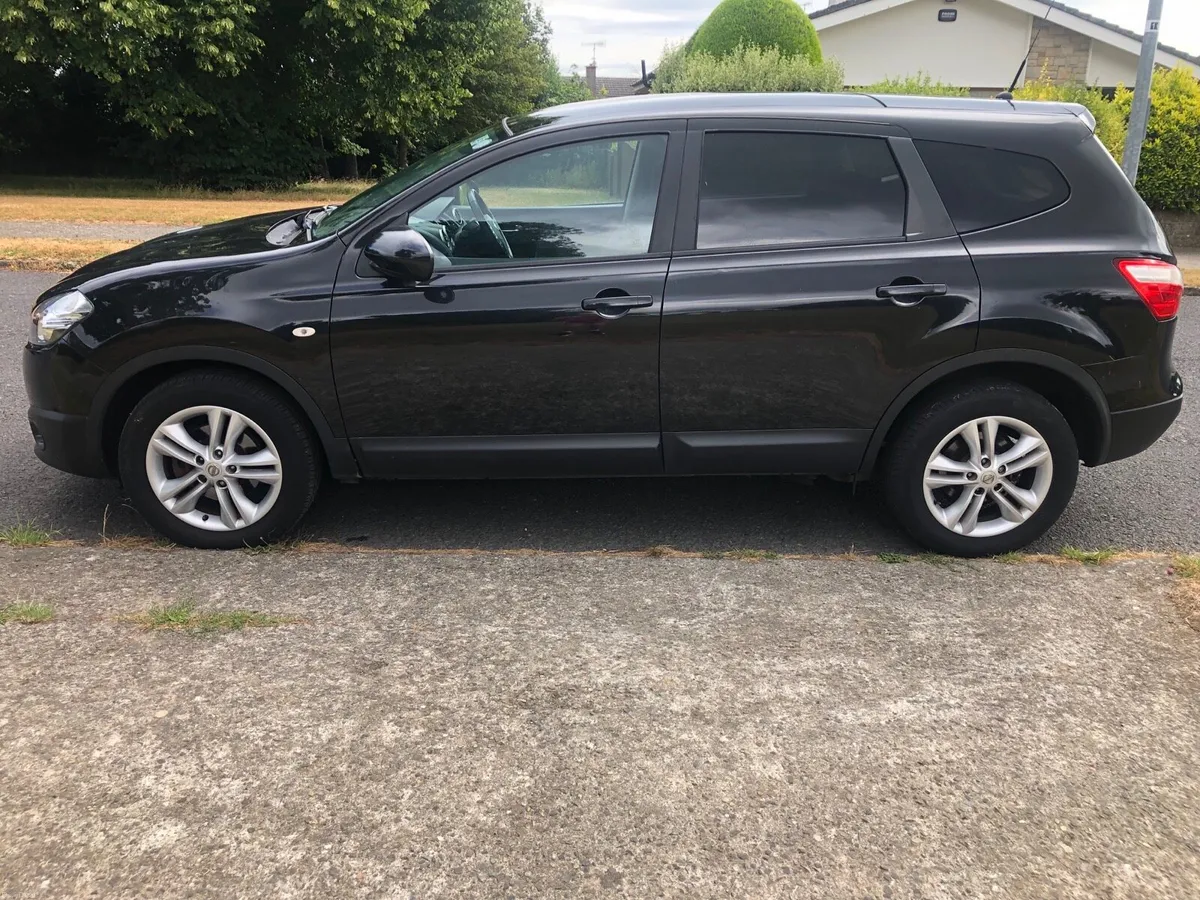 Nissan Qashqai +2 ACENTA - Image 2
