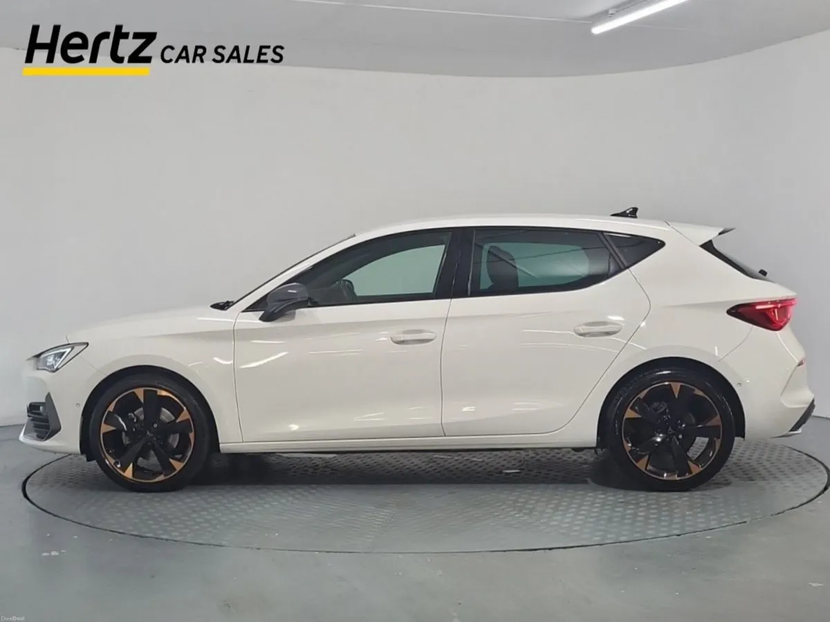 Cupra Leon 1.5TSI 150hp Petrol Manual - Image 2