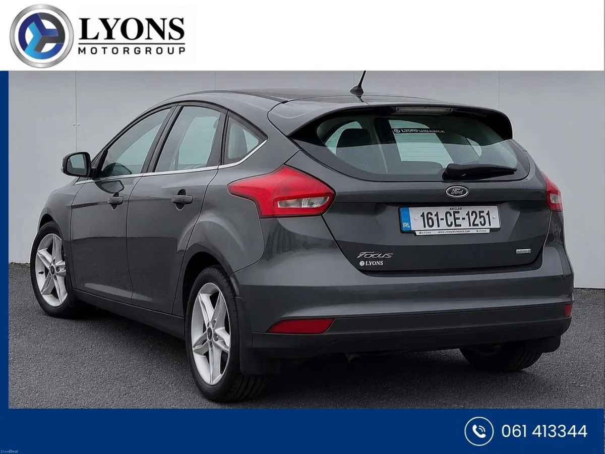 Ford Focus 1.0 Ecoboost Turbo 100PS Zetec - Image 2