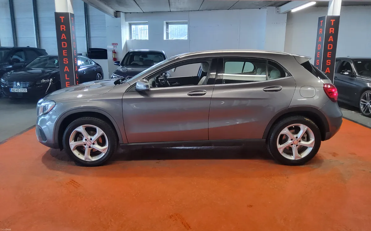 Mercedes-Benz GLA 2017 - Image 6