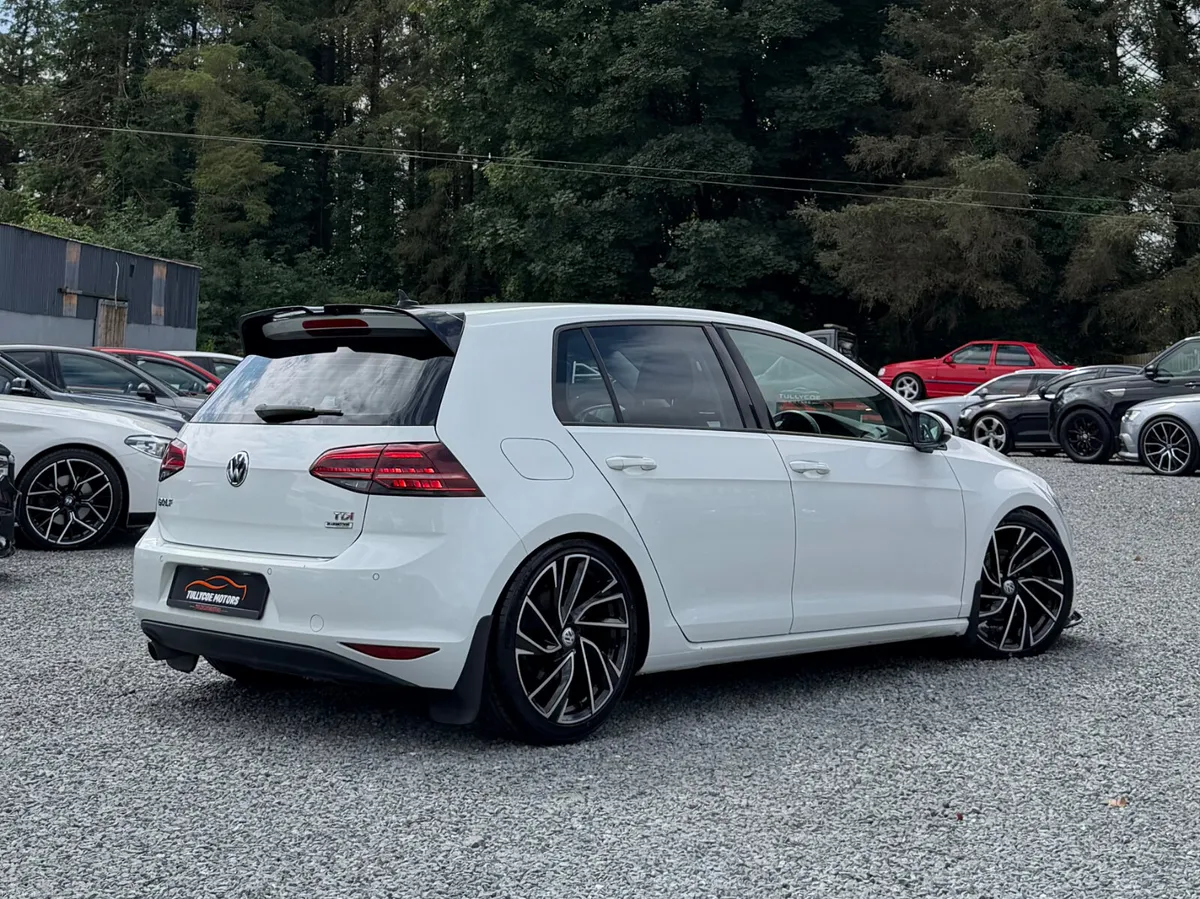 VOLKSWAGEN GOLF HIGH SPEC 2017 - Image 5