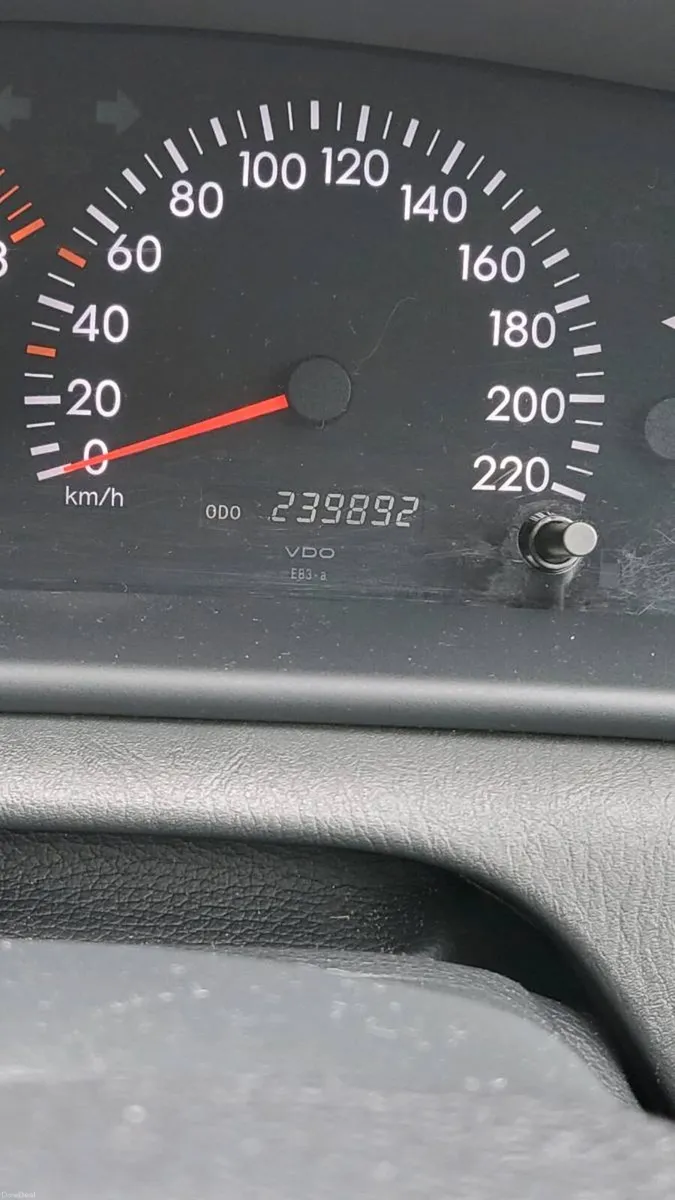 2006 Toyota Corolla - Image 5