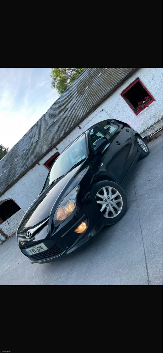 Hyundai i30 - Image 1