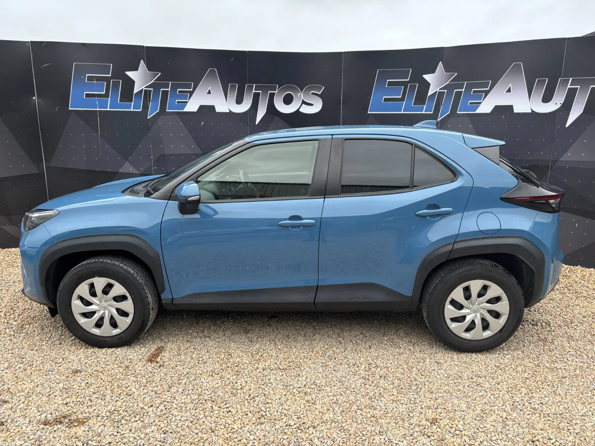 Toyota Yaris Cross Self Charging Hybrid 2022 - Image 2