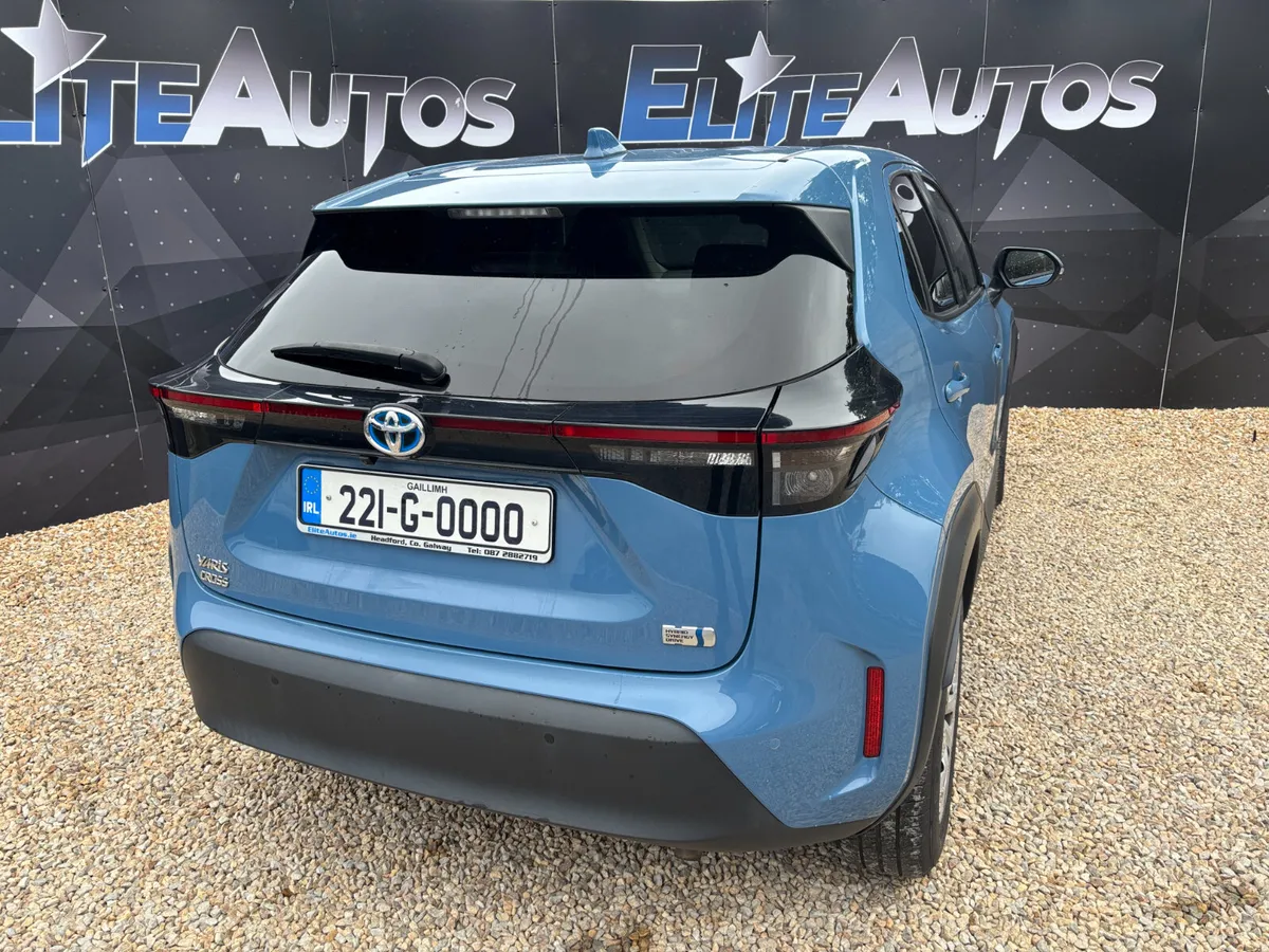 Toyota Yaris Cross Self Charging Hybrid 2022 - Image 5