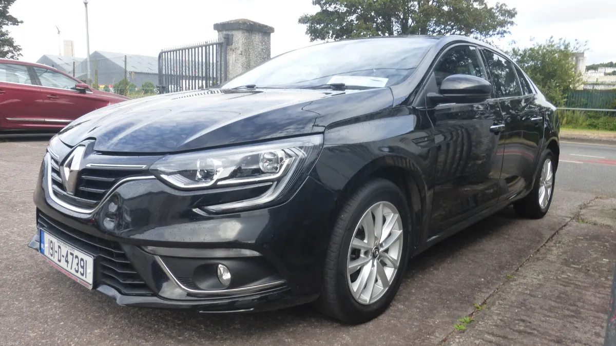Renault Megane 2019 - Image 3