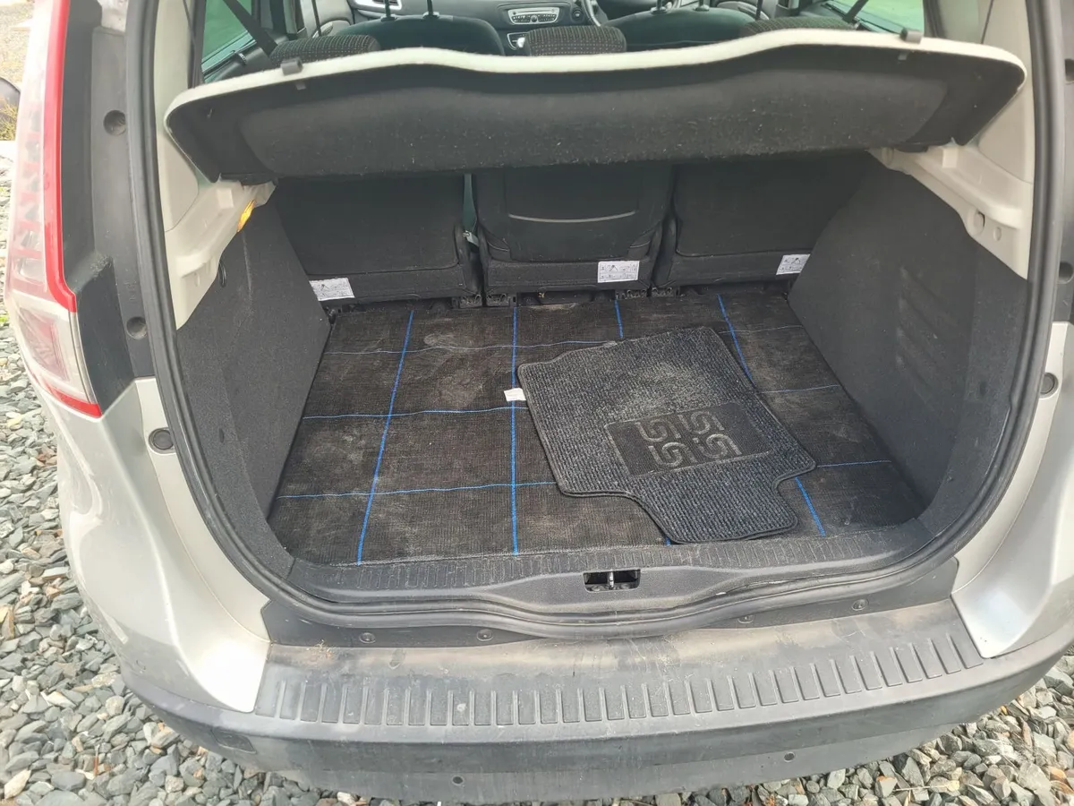 Renault Scenic 2010 - Image 5