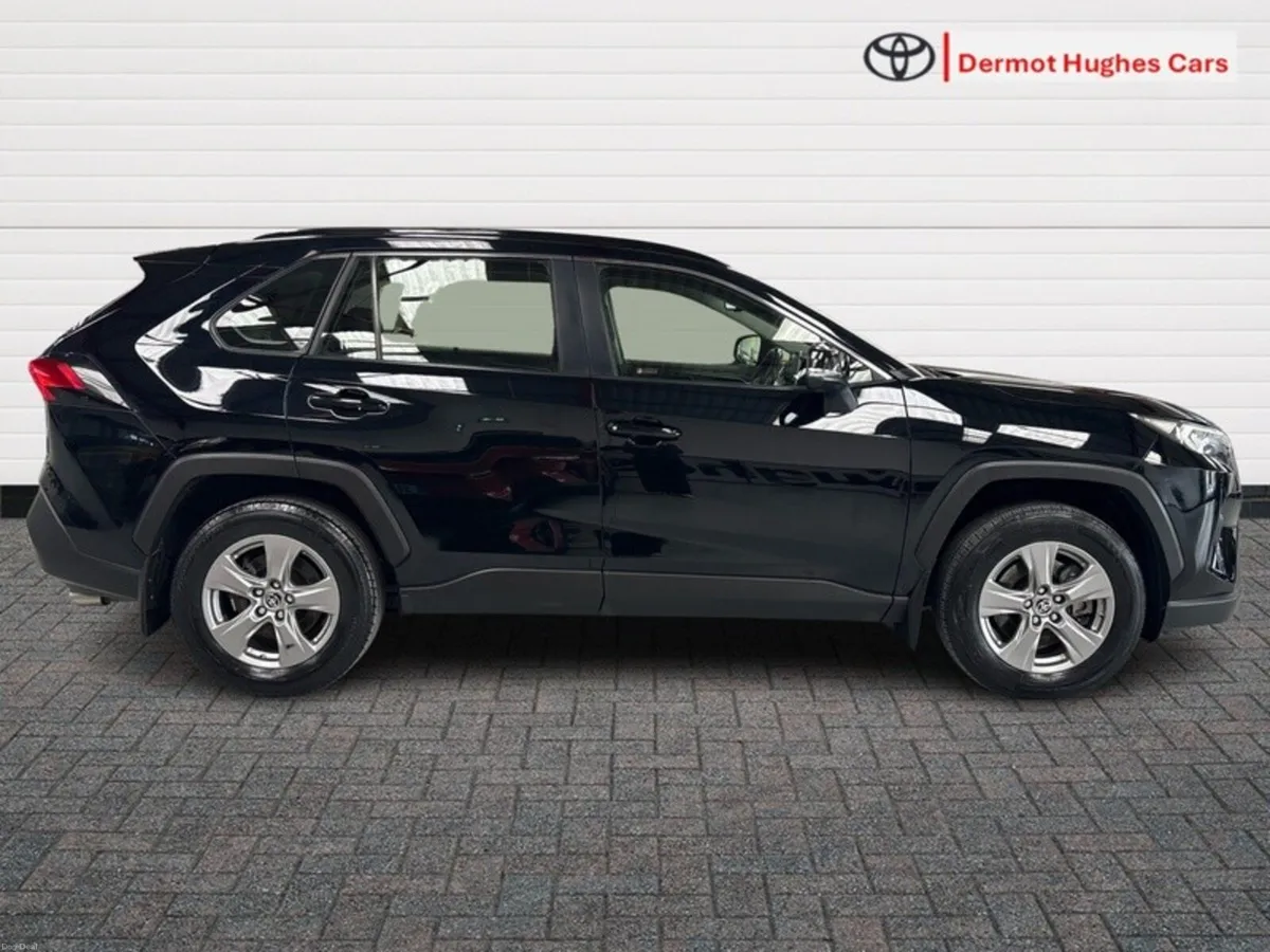 Toyota RAV4 HYBRID LUNA 4DR AUTO - Image 3